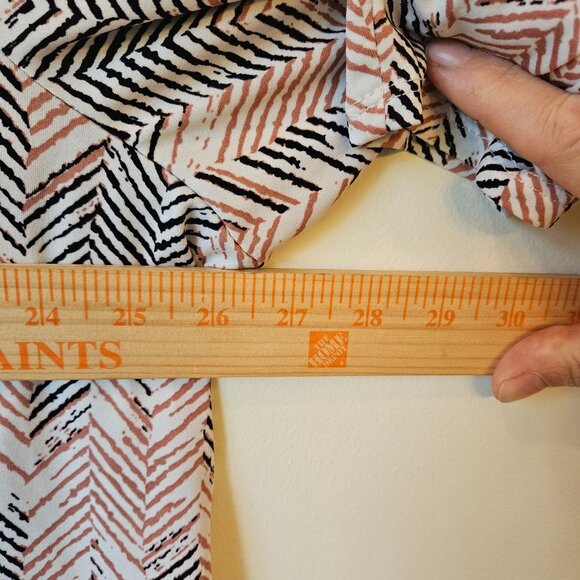 Perception Womens 3X Lightweight Chevron Print Blouse 3/4 Sleeves 1/4 zip vneck - Picture 4 of 6